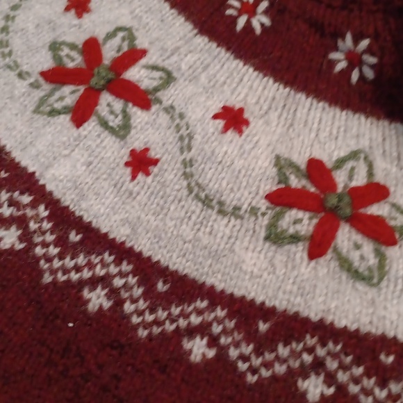 Woolrich Burgundy Nordic Knit Sweater Size Medium - Picture 7 of 8
